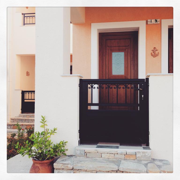 Anemos Apartments Marathokampos Exterior photo